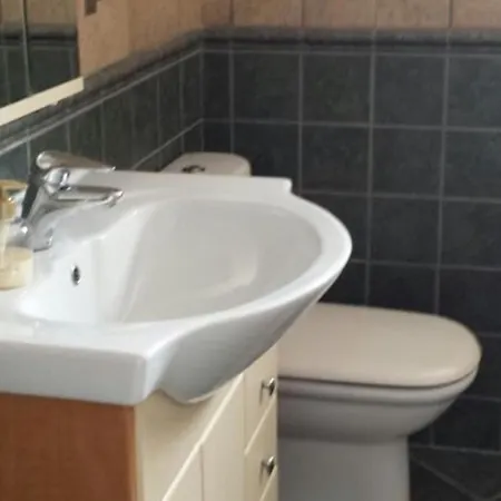 2 Bedroom In Pueblo Evita * Benalmádena